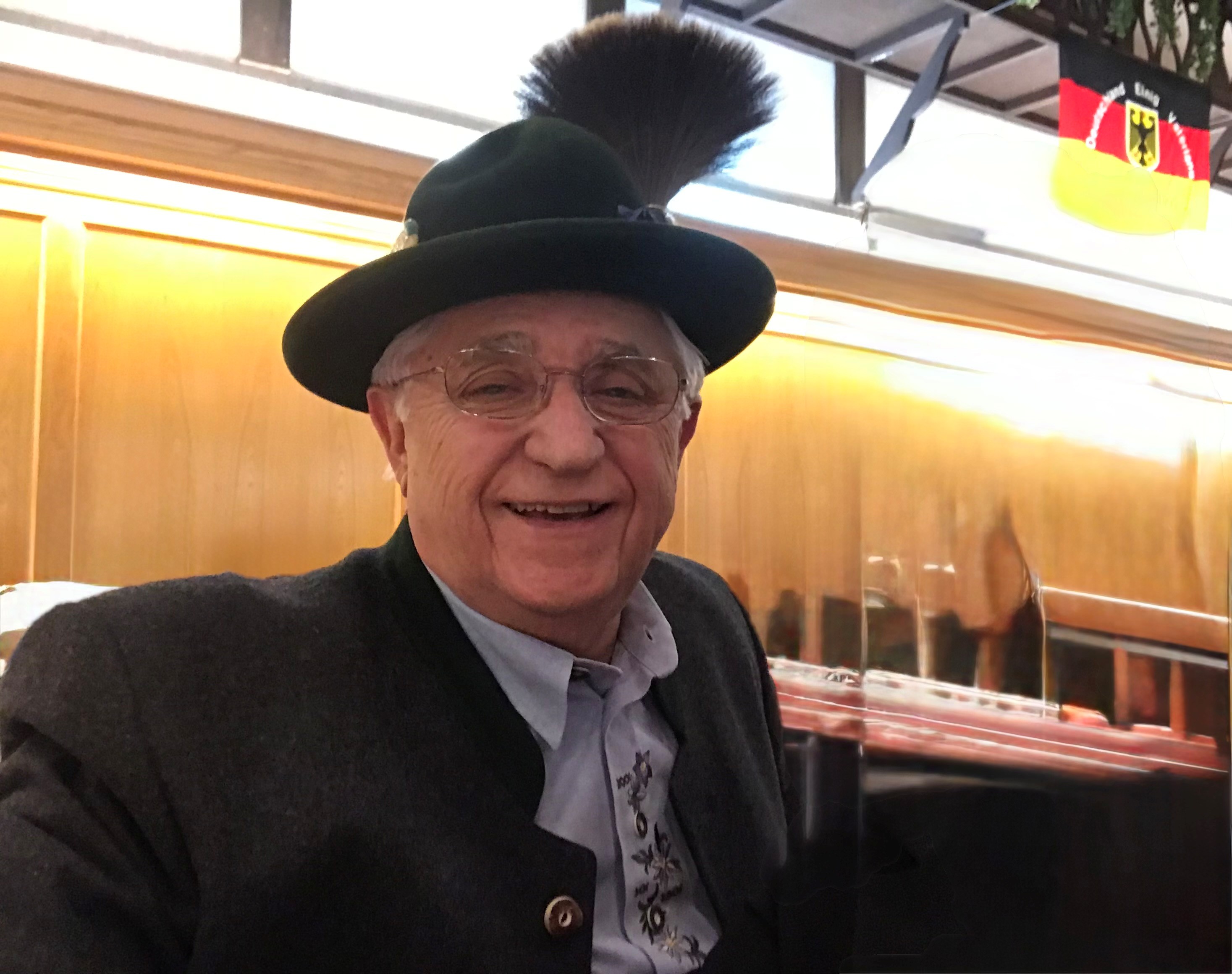 Kuska, Reinhold P.