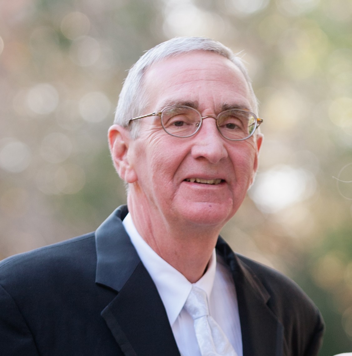 Yourinson, M. Howard